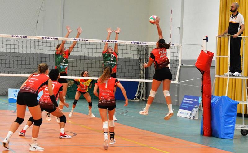 Pleno de victorias en las ligas de plata españolas de voleibol. El Familycash Xàtiva femenino venció al Atarfe de Granada por 3-1. El masculino ganaron al San Roque Las Palmas de Gran Canaria por 3-2