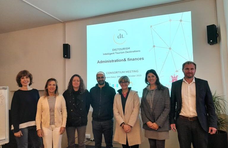 Ontinyent participa en Italia en la 2ª reunión técnica del proyecto internacional “Digitourism” sobre turismo inteligente