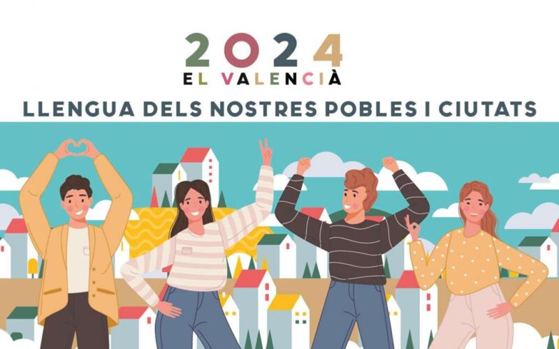 Xàtiva repartirá a partir del próximo lunes 1.000 calendarios de mesa de promoción del valenciano para 2024