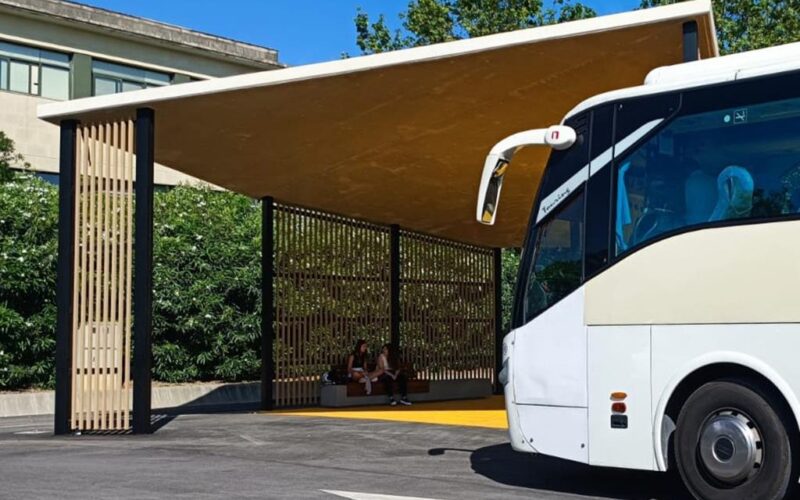 La Generalitat incorpora la parada de autobús del recinto ferial como punto de partida de los servicios de transporte interurbano en la ciudad