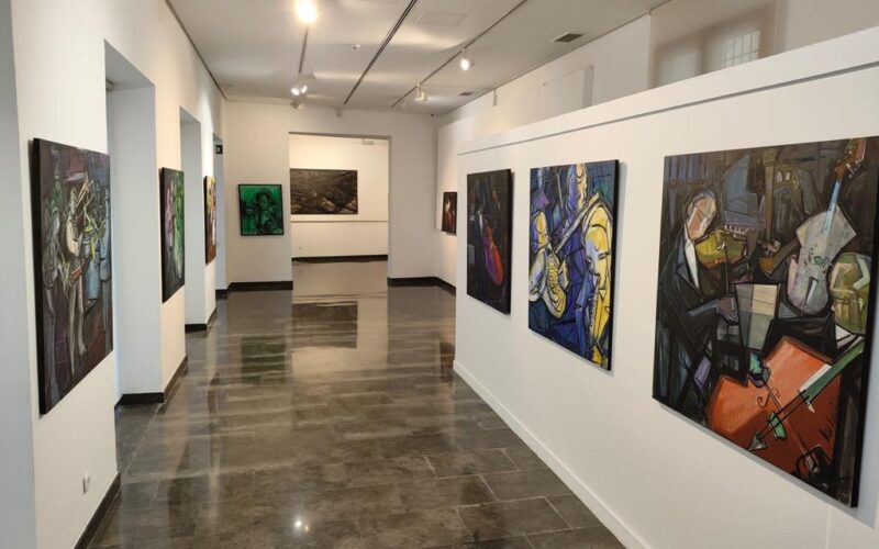 El Museo de Bellas Artes acoge la muestra con motivo del XV Aniversario de la exposición Antológica del pintor Juan Francés