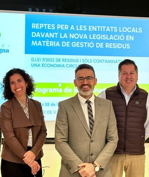 El Consorci Ribera i Valldigna explica a sus 51 municipios cómo afrontar la nueva legislación en materia de residuos en unas jornadas técnicas